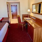 Hotel The Rose 4*