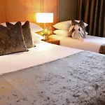The Rose Hotel