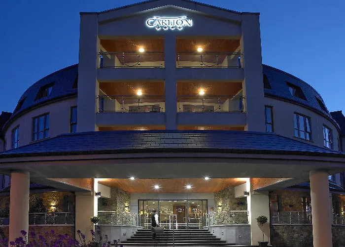 Отель The Rose 4*