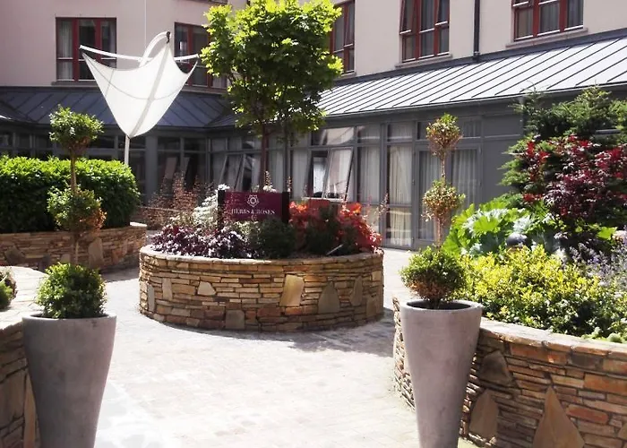 The Rose Отель 4*